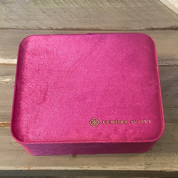 Kendra Scott Other - Kendra Scott Fuchsia Velvet Jewelry Box Gold Accents 6.5” x 5.25”